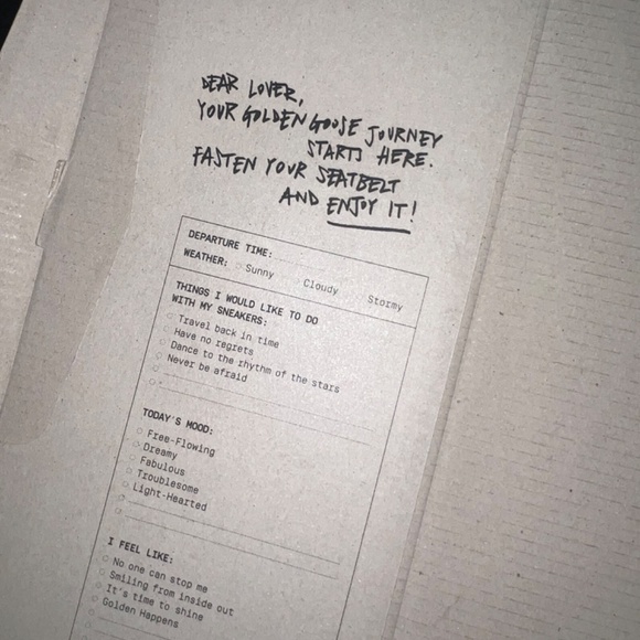 Golden Goose Superstar Distressed Lace Up Trainers - Picture 4 of 7